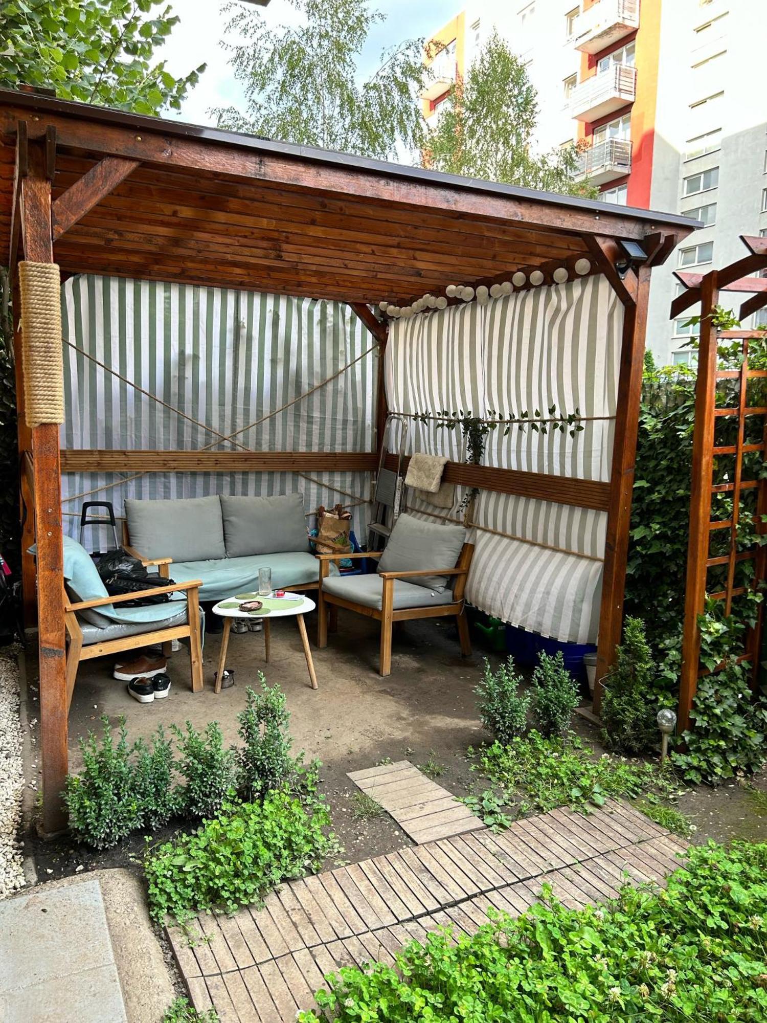 Brasov Kronstadt Garden Studio Экстерьер фото